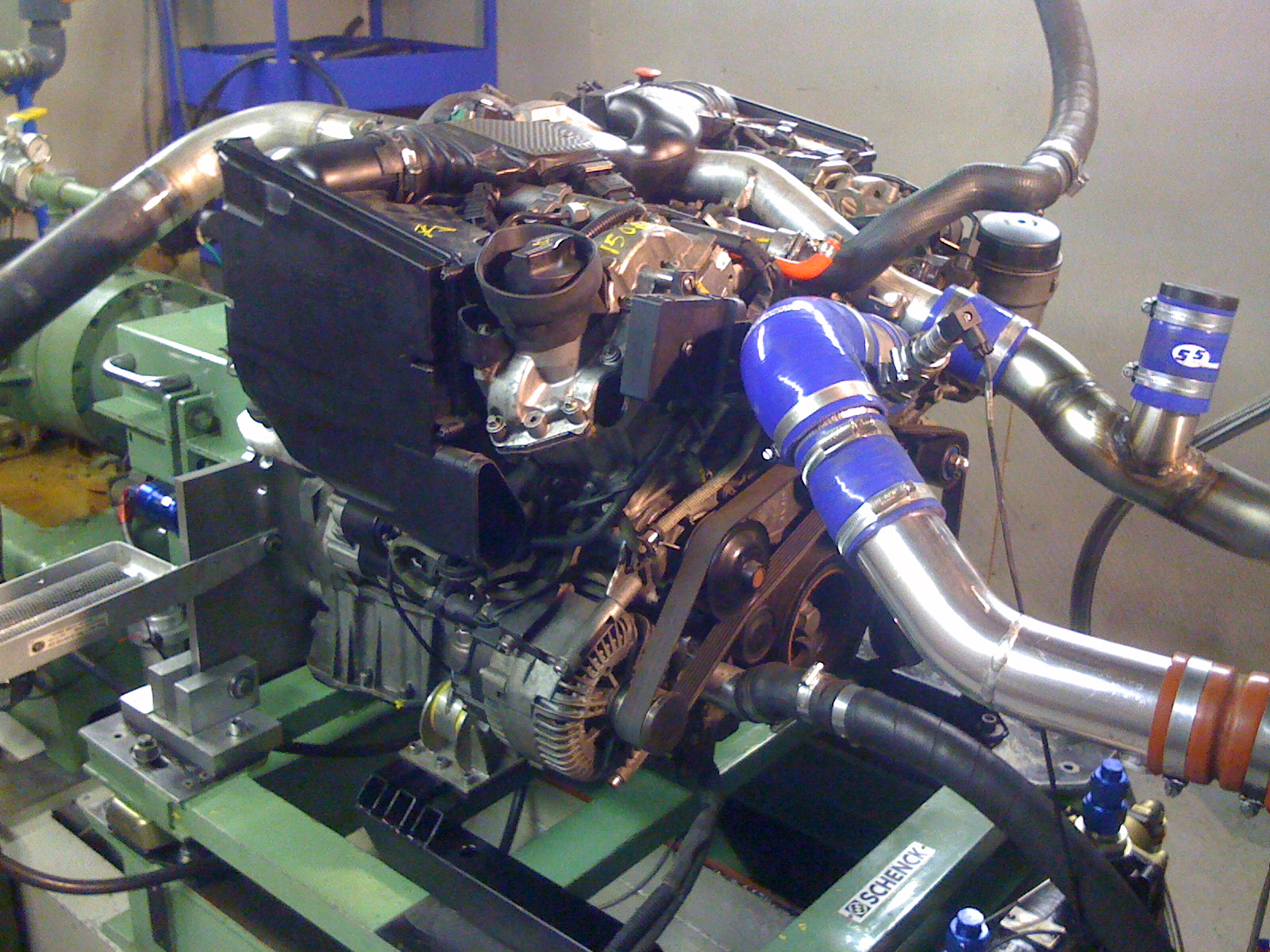 Mercedes OM642 Engine